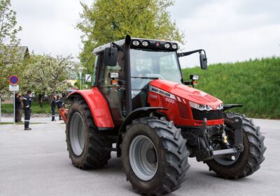 Tractor